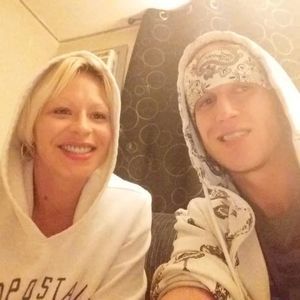 Meet your Posher, Eejai